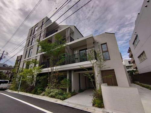 東京都新宿区西早稲田３丁目 賃貸マンション