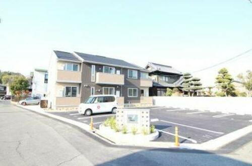 岡山県岡山市北区花尻あかね町 2階建 築8年10ヶ月