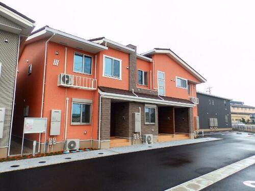 三重県三重郡川越町大字南福崎 賃貸アパート