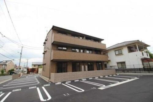 岡山県岡山市南区当新田 3階建 築7年7ヶ月