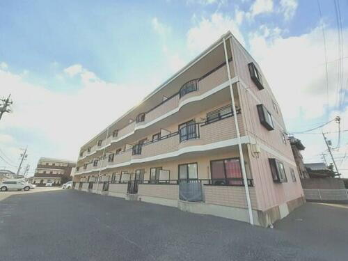 三重県鈴鹿市長太旭町５丁目 3階建 築27年8ヶ月