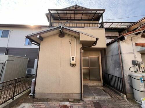 岡山県岡山市北区十日市中町 築42年7ヶ月 2階建