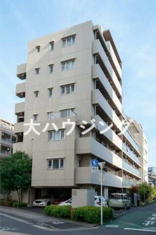東京都品川区東品川１丁目 8階建