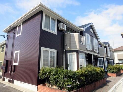 愛知県西尾市国森町郷蔵南 2階建