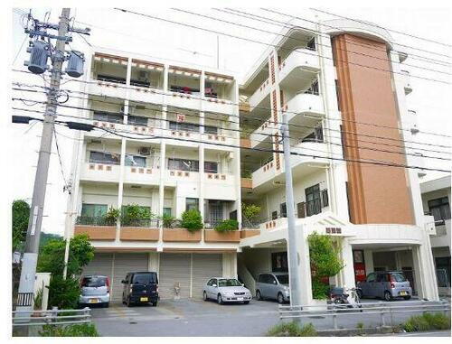 沖縄県中頭郡西原町字翁長 賃貸マンション
