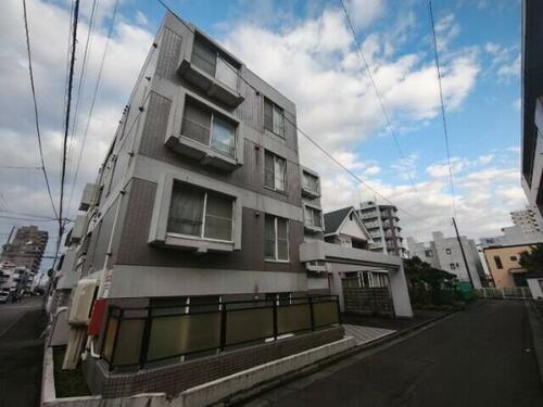 北海道札幌市中央区宮の森三条３丁目 賃貸マンション