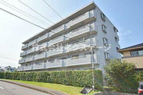 神奈川県伊勢原市高森７丁目 賃貸マンション