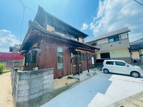 三重県鈴鹿市岡田１丁目 築40年10ヶ月 2階建