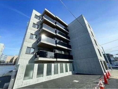 Ｌａｐｉｓ　Ｌｉａｎ北９条