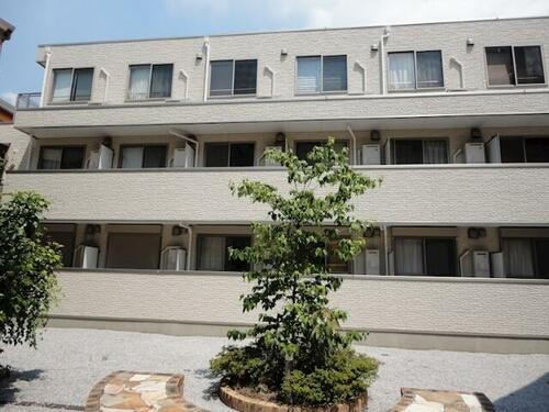 東京都北区堀船３丁目 3階建 築17年11ヶ月