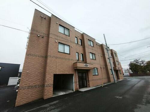 北海道札幌市中央区宮の森四条３丁目 賃貸マンション