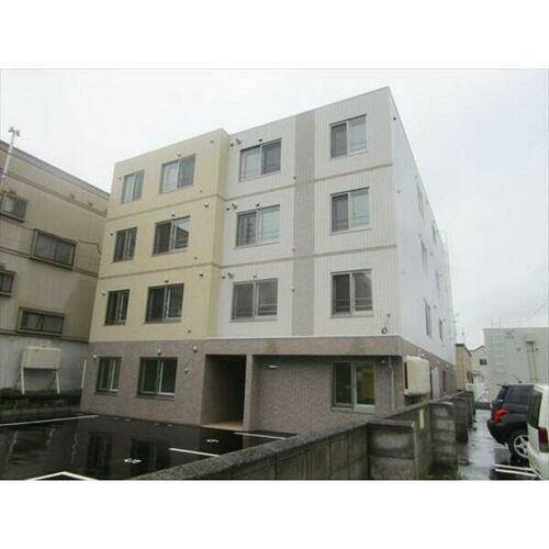 北海道札幌市西区八軒二条東１丁目 賃貸マンション