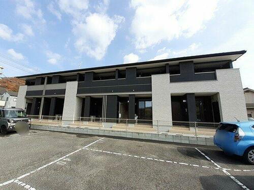 広島県三原市東町１丁目 賃貸アパート