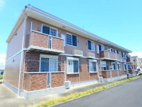 三重県三重郡川越町大字亀須新田 賃貸アパート