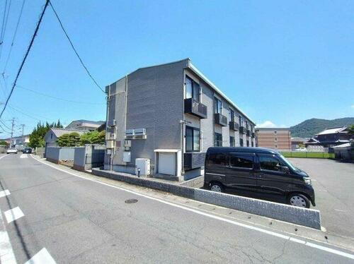 香川県高松市鶴市町 賃貸アパート