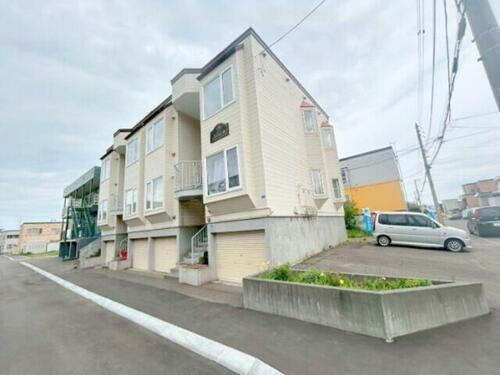 北海道札幌市手稲区曙五条３丁目 築36年11ヶ月 3階建