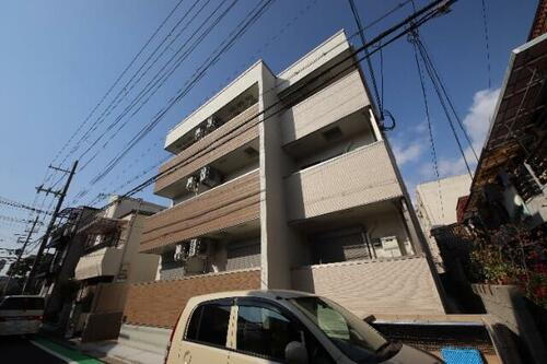 兵庫県西宮市今津二葉町 築4年2ヶ月 3階建