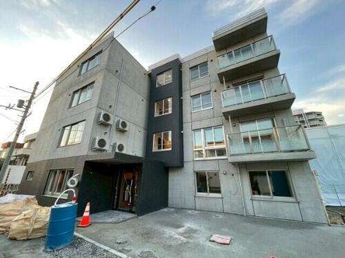 北海道札幌市白石区本郷通５丁目南 賃貸マンション