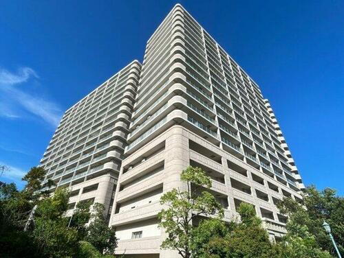 大阪府豊中市新千里南町１丁目 賃貸マンション