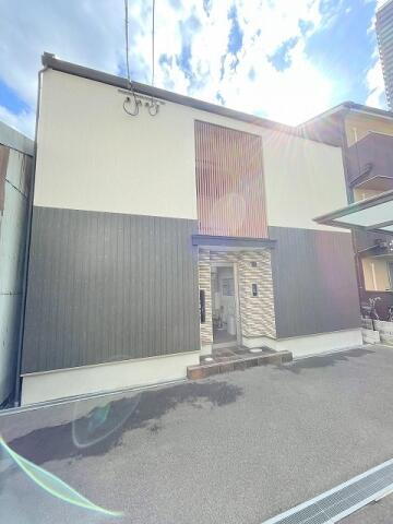 大阪府大阪市北区国分寺２丁目 築9年11ヶ月 2階建