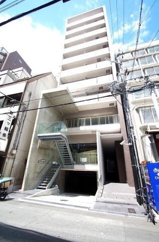 大阪府大阪市北区西天満４丁目 地上10階地下1階建 築11年6ヶ月