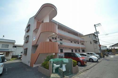 岡山県岡山市北区伊島町２丁目 築26年11ヶ月 3階建