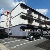 岡山県岡山市北区今３丁目 3階建 築35年6ヶ月