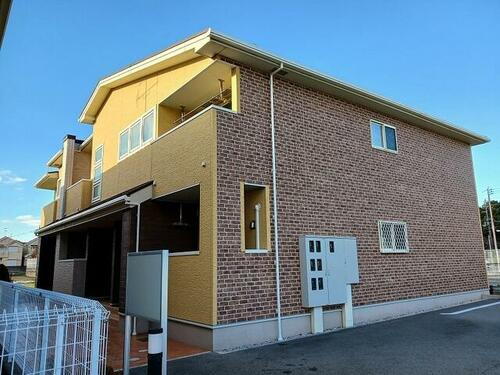 兵庫県尼崎市田能５丁目 築8年11ヶ月 2階建