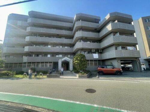 大阪府吹田市春日３丁目 6階建 築28年5ヶ月