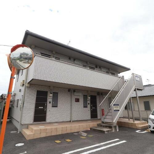 岡山県岡山市中区高屋 築11年4ヶ月 2階建