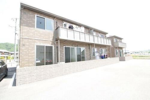 岡山県赤磐市町苅田 2階建 築11年10ヶ月