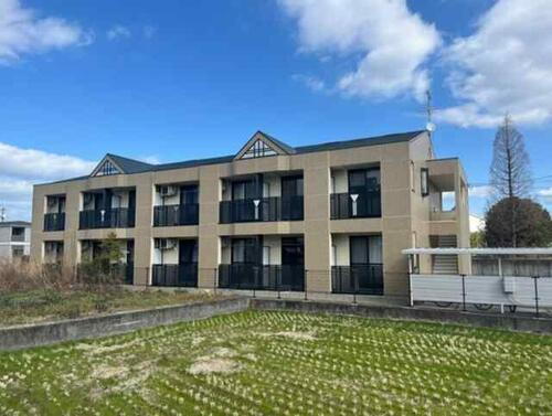 愛媛県西条市朔日市 賃貸アパート