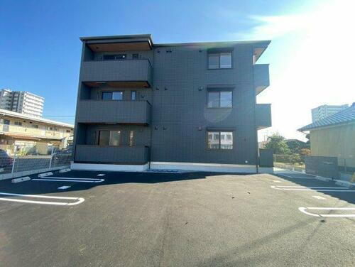 広島県福山市春日町２丁目 賃貸アパート