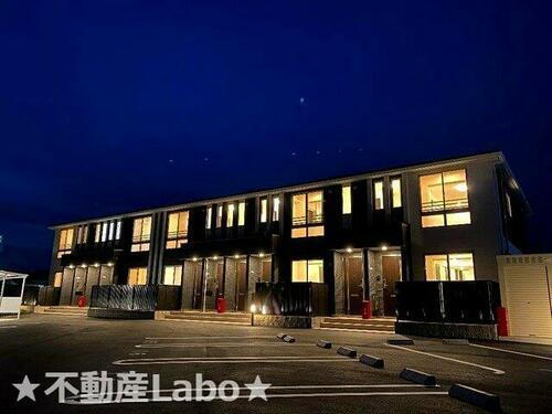 徳島県板野郡北島町高房字東中道 2階建 築4年9ヶ月