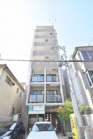 大阪府大阪市都島区中野町１丁目 築17年6ヶ月 8階建