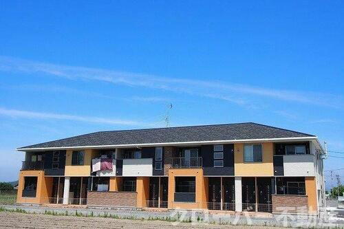 香川県丸亀市原田町 賃貸アパート