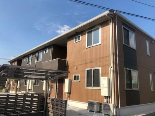 佐賀県小城市三日月町織島 賃貸アパート