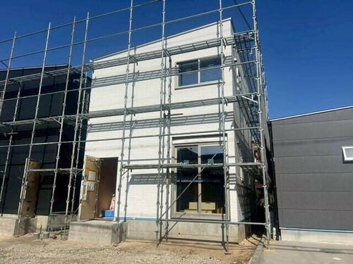 三重県津市桜橋２丁目 賃貸一戸建て