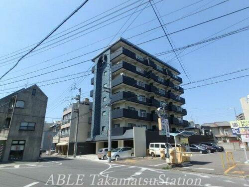 香川県高松市塩上町３丁目 賃貸マンション