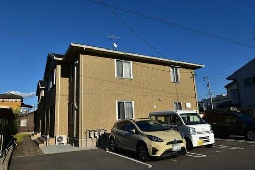 香川県善通寺市善通寺町７丁目 賃貸アパート