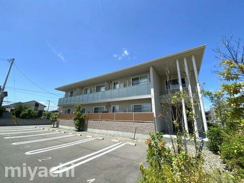 徳島県徳島市北矢三町２丁目 2階建
