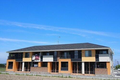 香川県丸亀市原田町 賃貸アパート