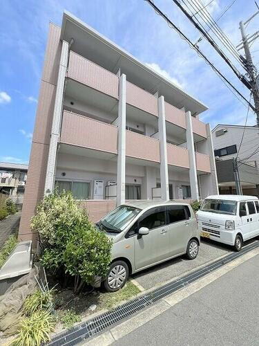 大阪府大阪市東淀川区小松２丁目 築17年8ヶ月 3階建