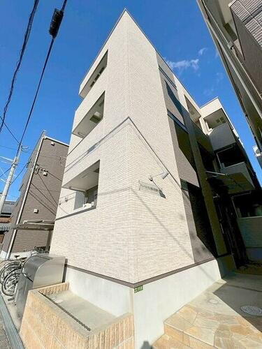 大阪府大阪市東淀川区下新庄５丁目 築4年12ヶ月 3階建