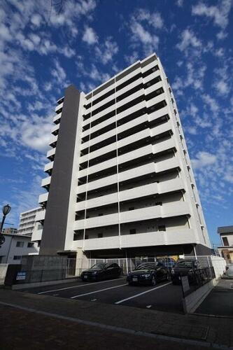 岡山県岡山市北区表町３丁目 12階建 築17年11ヶ月