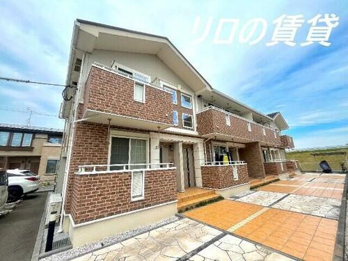 福岡県飯塚市秋松 2階建 築11年2ヶ月