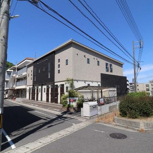 岡山県岡山市北区津島京町３丁目 築11年4ヶ月 2階建