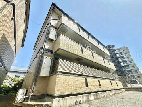 大阪府堺市北区南花田町 築21年4ヶ月 3階建