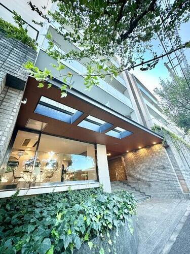 東京都渋谷区千駄ヶ谷１丁目 賃貸マンション