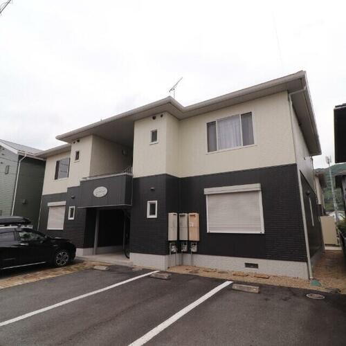 岡山県岡山市中区原尾島 築21年11ヶ月 2階建